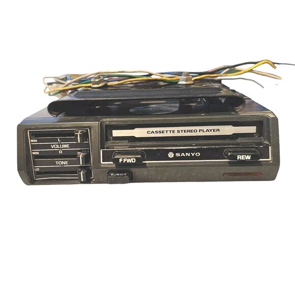 Vtg Sanyo Cassette Car Stereo Tape Player FT 402 Bracket Wires 3A Fuse Untested - Picture 1 of 9